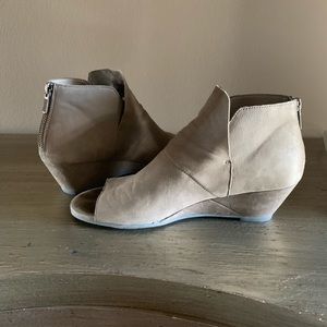 Eileen Fisher Duffy Open Toe Wedge